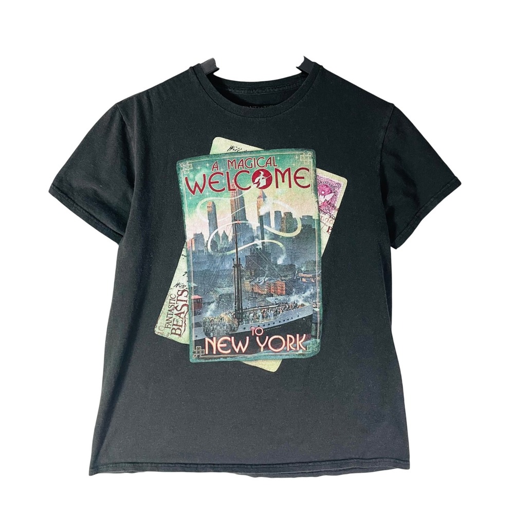Fantastic Beasts Magical Welcome To New York Graphic Tee Black Cotton Shirt M